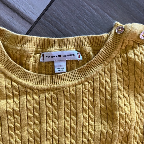 Tommy Hilfiger sweater in a nice mustard color size small fitted. - Picture 2 of 3